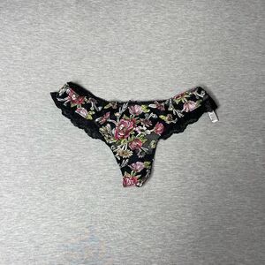 Victoria’s Secret Dream Angels Floral Embroidered Keyhole Thong Panty